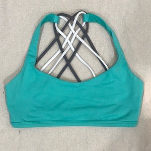 Lululemon free to be sports bra